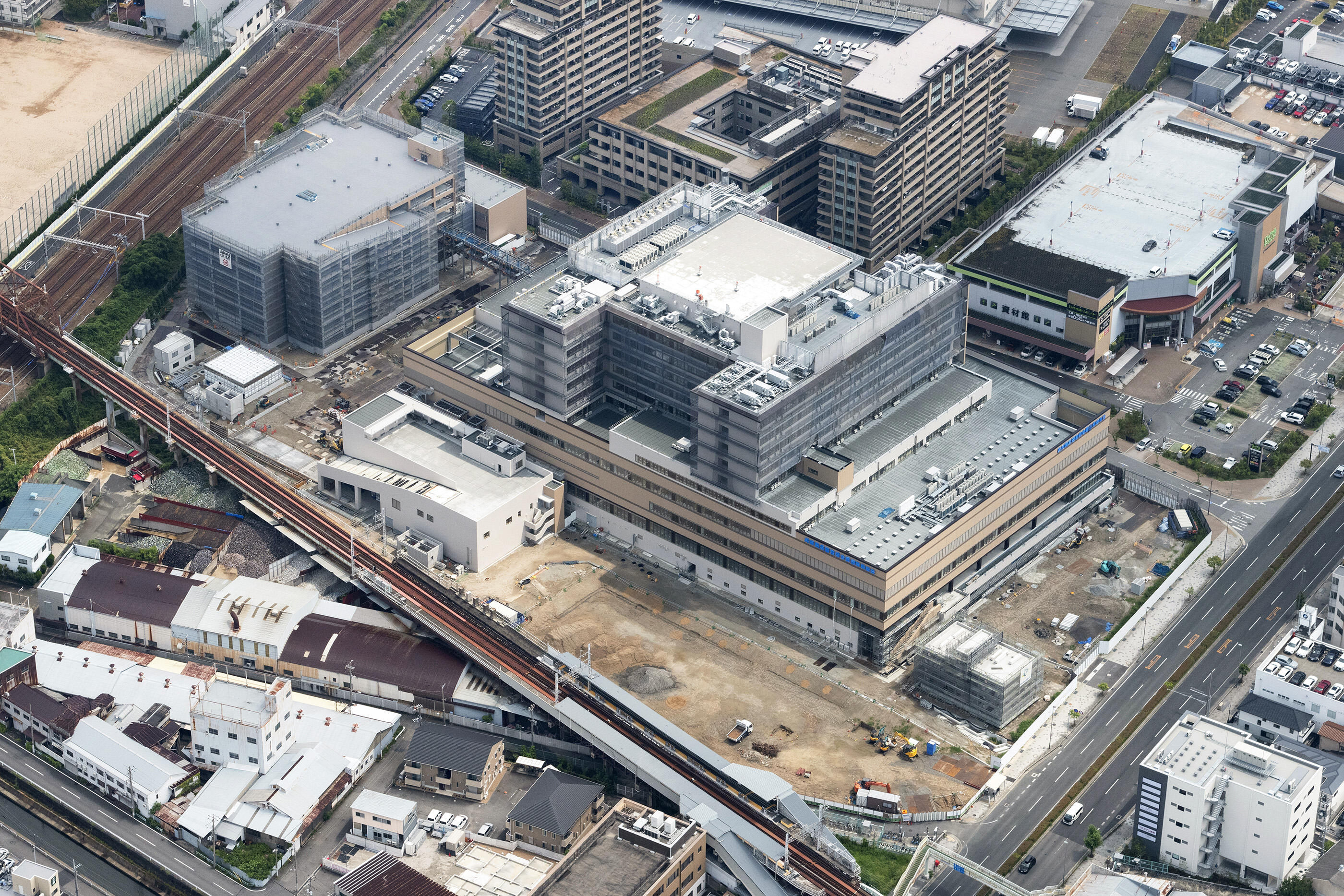 航空写真南西側より0815.jpg