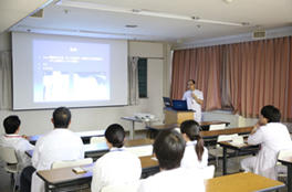 写真：研修教育カリキュラム